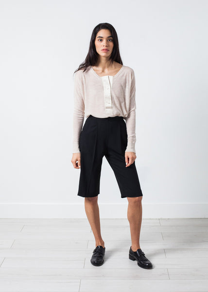 Woven Shorts in Black - gstuffpro.com