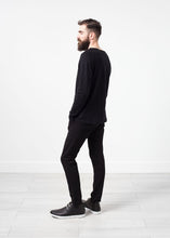Daris Tee in Black - gstuffpro.com