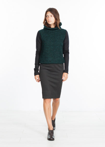 Boucle Turtle Neck in Green/Black - gstuffpro.com
