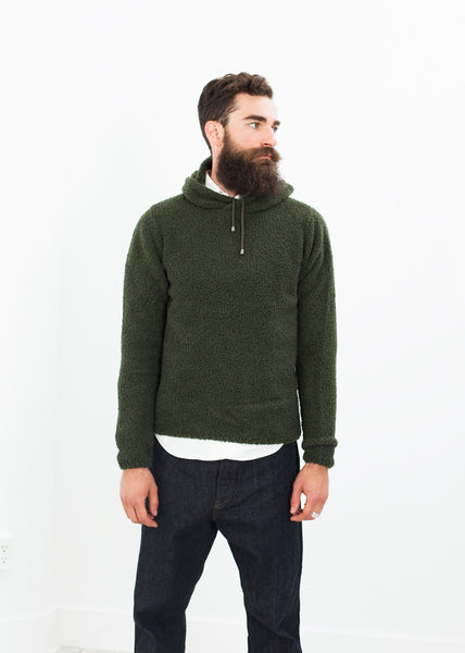 Grizzly Pullover in Greenfinch - gstuffpro.com
