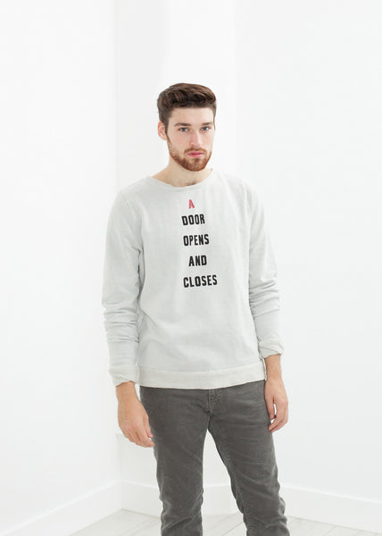 Vintage Sweatshirt in Light Grey - gstuffpro.com