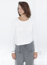Stretch Tee in Milk - gstuffpro.com