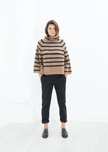 Side Zip Slim Pant in Black - gstuffpro.com
