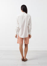 Classic Button Down - gstuffpro.com