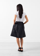 Reversi Skirt - gstuffpro.com