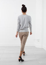 Striped Pullover - gstuffpro.com
