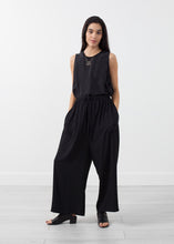 Jen Pant - gstuffpro.com