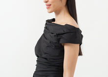 Rhesus Gown - gstuffpro.com