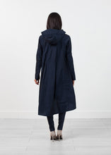 Wett Coat - gstuffpro.com