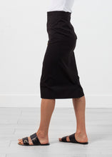 Long Pencil Skirt in Black - gstuffpro.com
