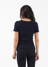 Pearl Tee - gstuffpro.com