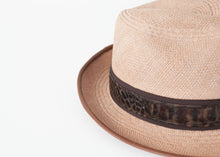 William Hat - gstuffpro.com