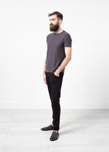 Yank Crewneck Tee - gstuffpro.com