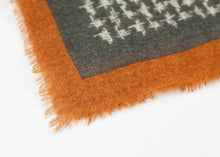 Houndstooth Square in Slate - gstuffpro.com