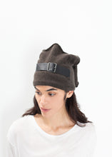 Buckle Cap in Felt - gstuffpro.com
