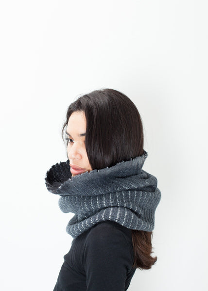 Knit Neck Warmer in Grey - gstuffpro.com