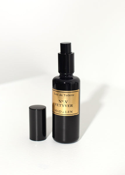 No. V Perfume in Vetyver - gstuffpro.com